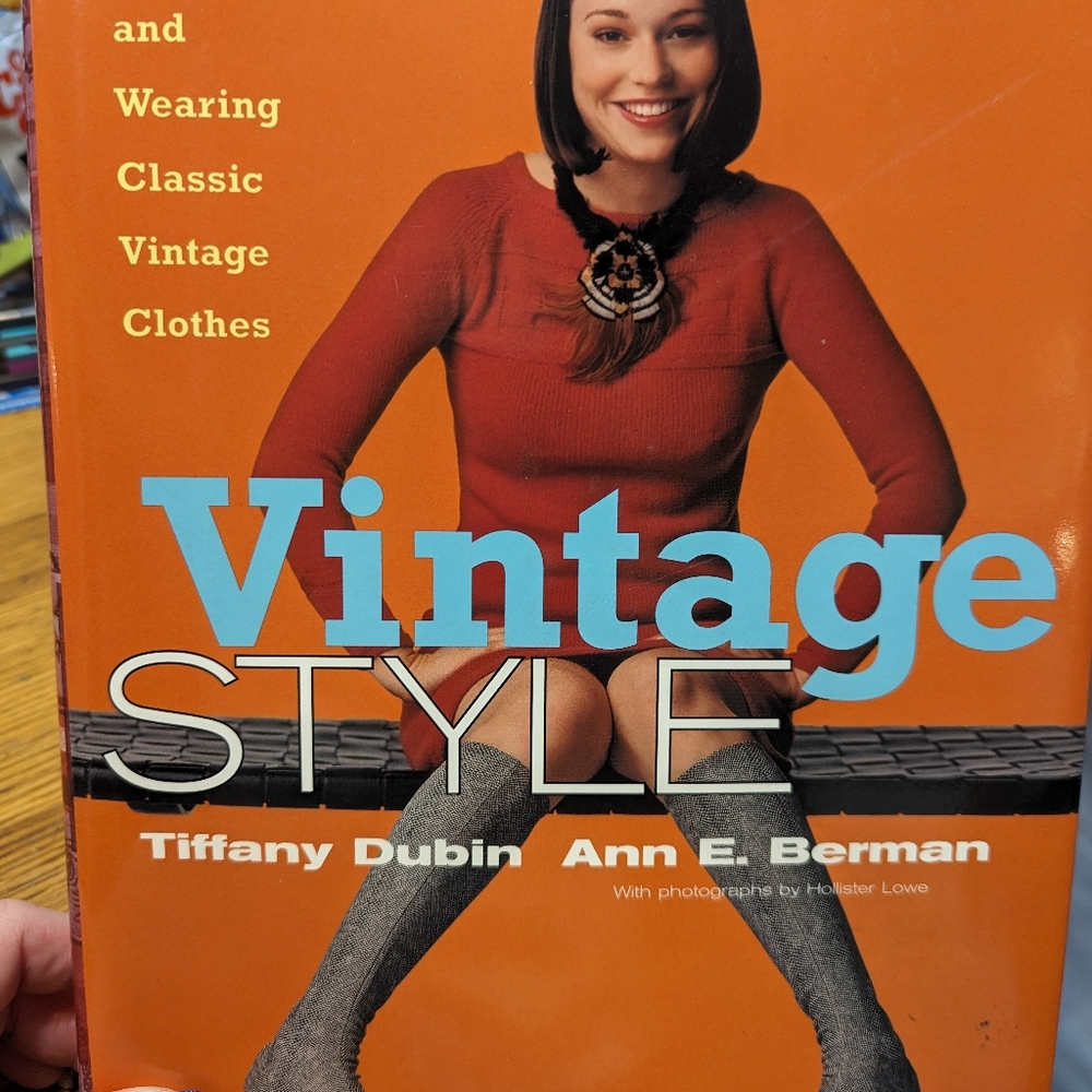Vintage Style by Tiffany Dublin and Ann E. Berman
